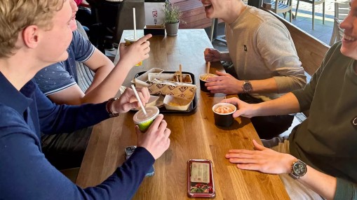 Halte 5 eten drinken